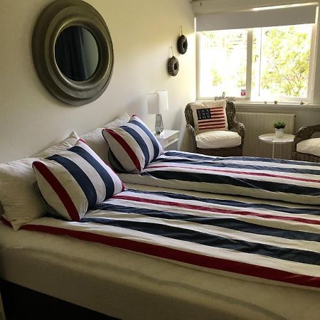 Trouville Bed & Breakfast Hornbaek Exterior photo