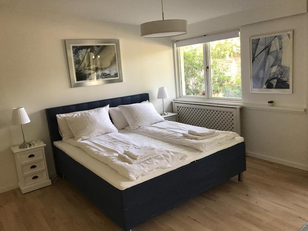Trouville Bed & Breakfast Hornbaek Exterior photo